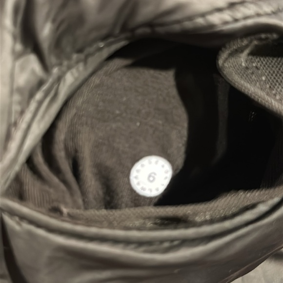 🍋Women’s Lululemon Scuba Hoodie Glyde size 6 dark olive 🍋 - Picture 14 of 16